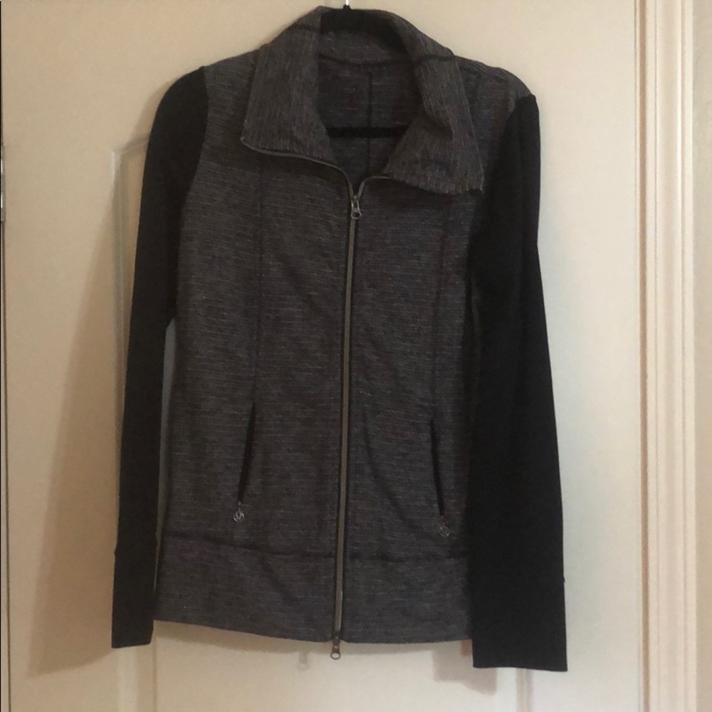 Size 12 Lululemon jacket